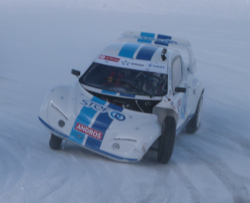 Val Thorens, Trophée Andros, damaged car