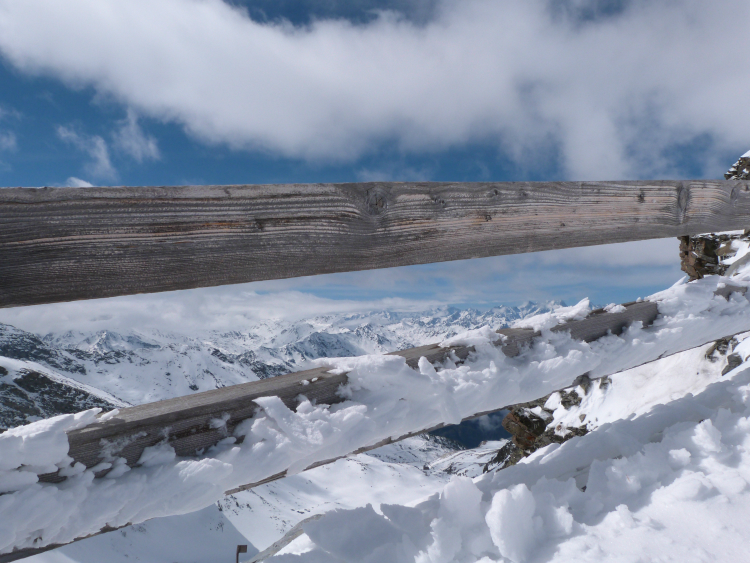 Snow fence and view of Orelle Snow fence and view of Orelle