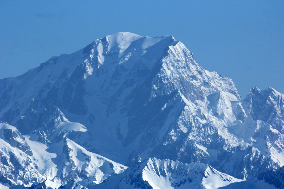 Mont Blanc seen from Val Thorens Mont Blanc seen from Val Thorens