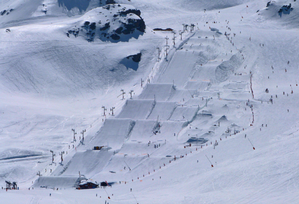 Val Thorens Snowpark from Boismint